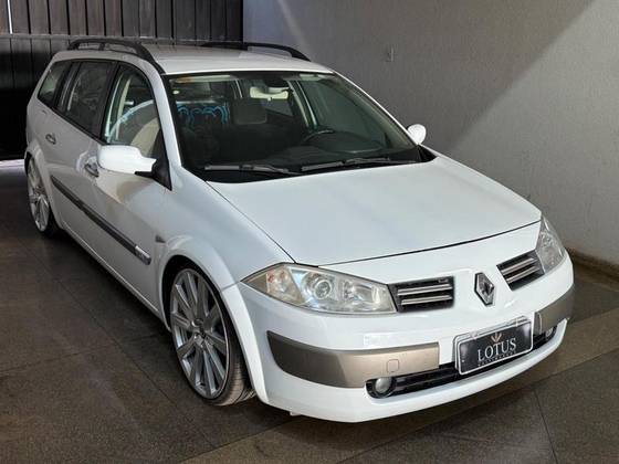 RENAULT MEGANE 1.6 DYNAMIQUE GRAND TOUR 16V FLEX 4P MANUAL
